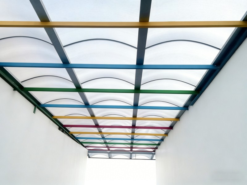 Polycarbonate Hollow Sheet Canopy Case Analysis