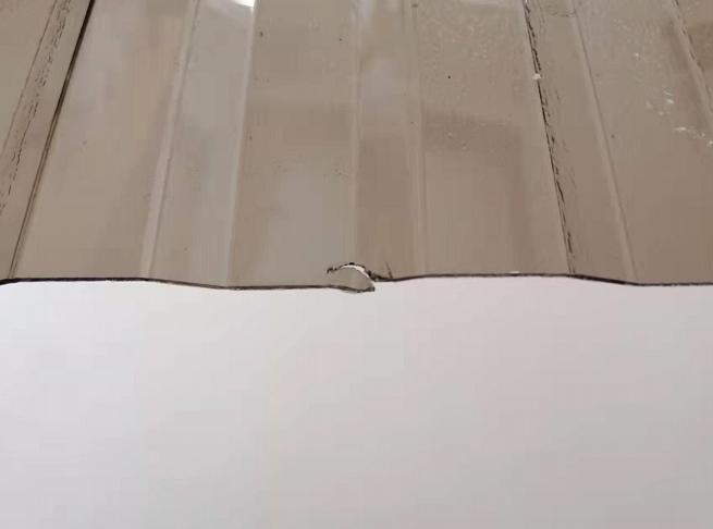 Why Does the Polycarbonate Solid Sheet Crack 3
